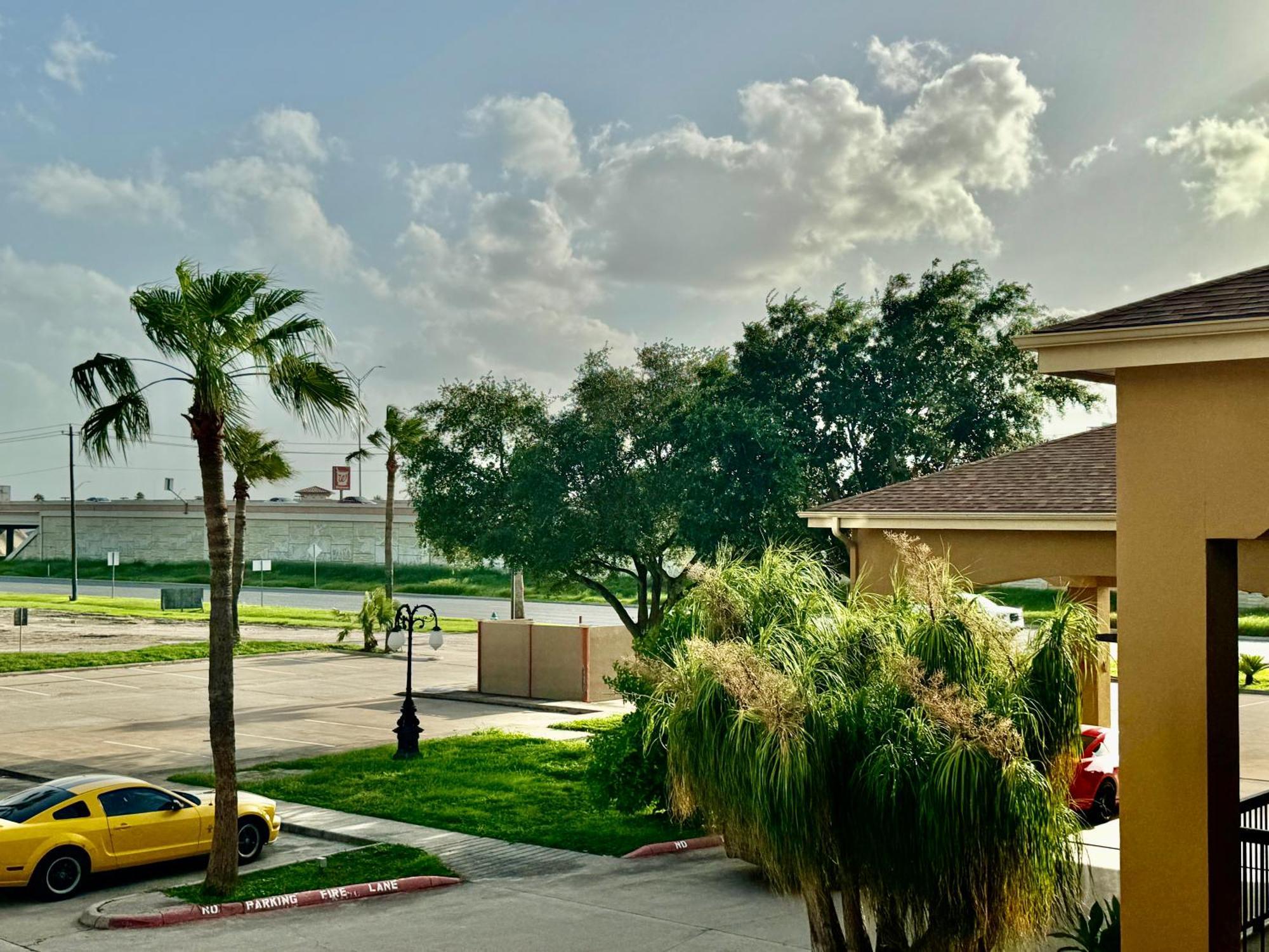 Motel Texas And Center At Dr. 3*