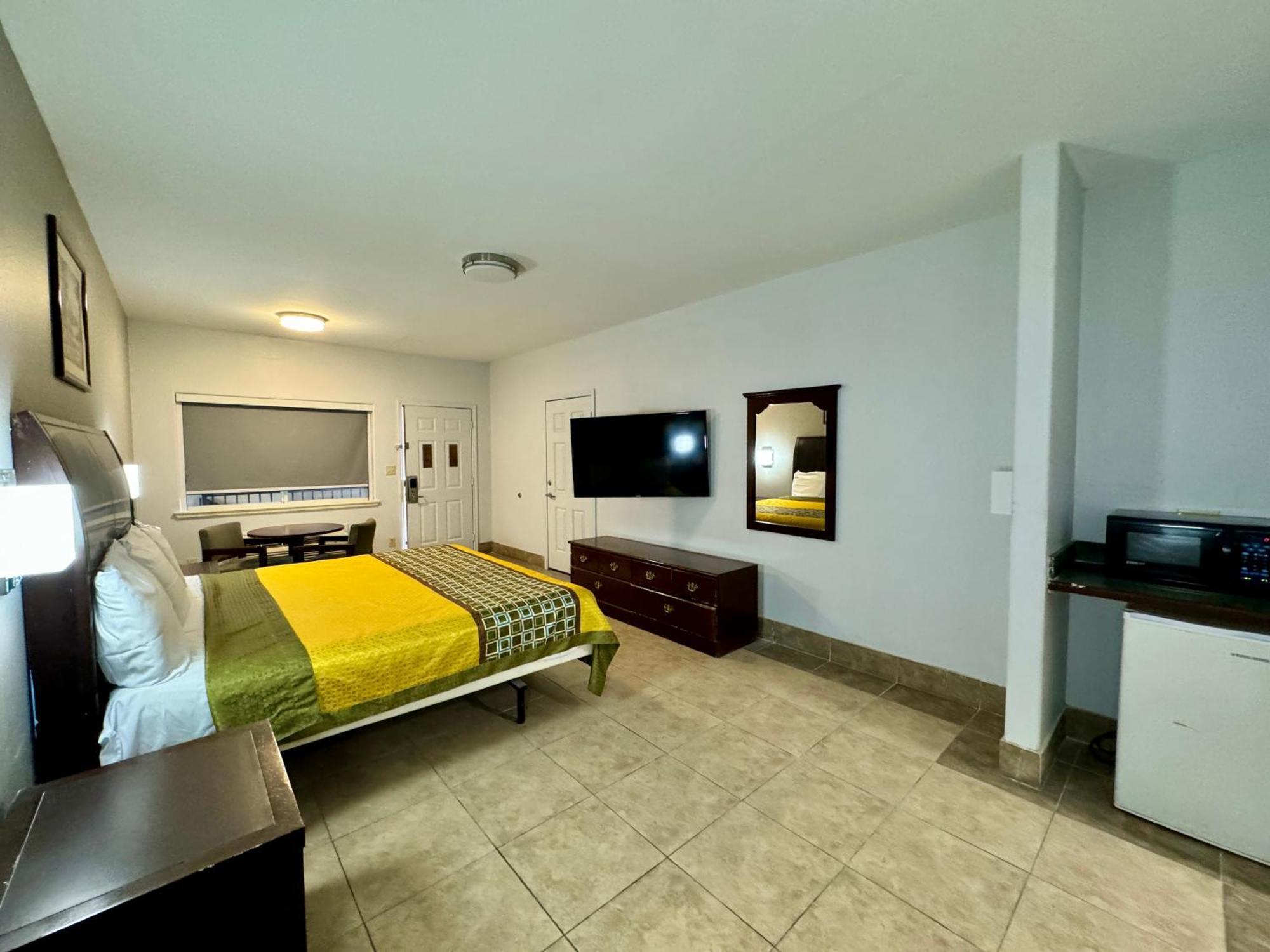 Motel Texas And Center At Dr. Edinburg